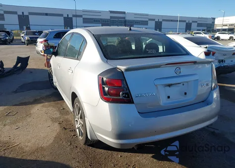2008 Nissan Sentra Se-R z USA, uszkodzony, nr VIN 3N1BB61E68L712367